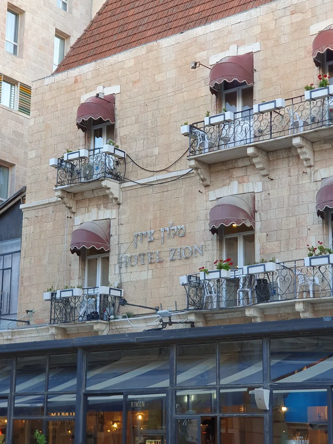 Mount Zion Hotel Rooftop Terrace & Pool Bar, Jerusalem